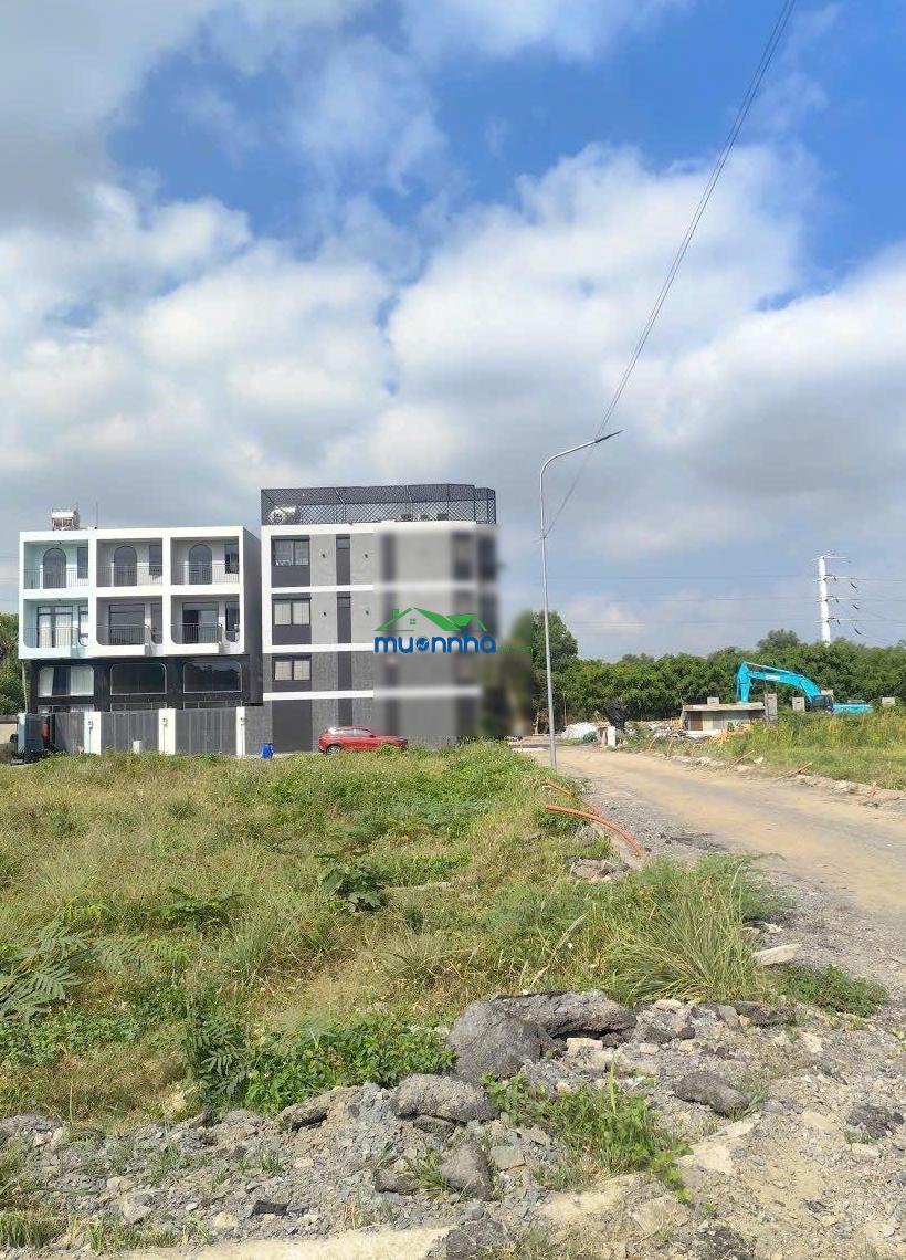 Bán nhà 4 tầng đẹp giá hời. nhanh tay liên hệ để được vị trí đẹp - Ảnh 2