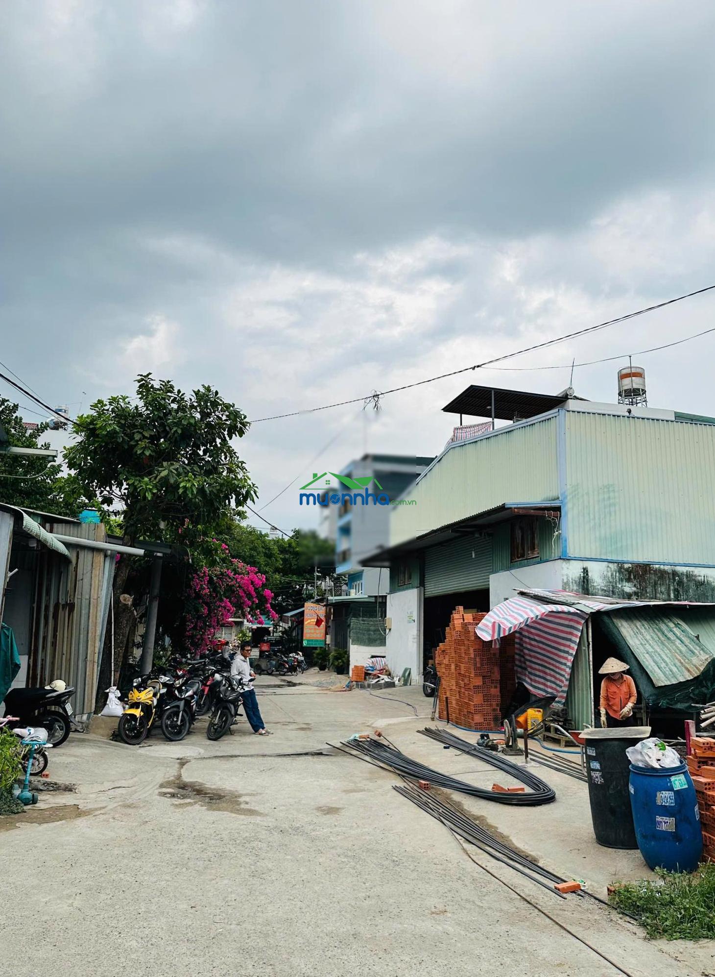 Chủ ngộp bán gấp - nhà 3 tầng 96m - giá tốt 8.6 tỷ - đường 9m trung tâm phước long - khu đáng sống - 4