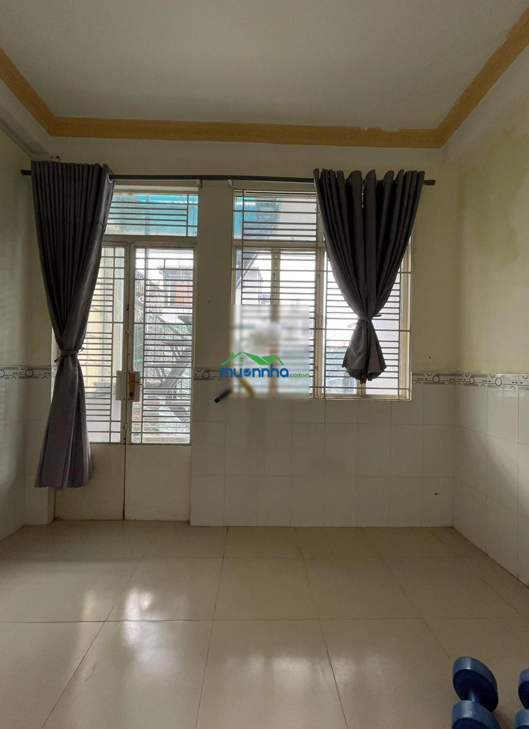 Bán nhà hxh 4m âu cơ, tân bình, hẻm thông, 40m2 nhà 3 tấm, 4pn, ko qh, hoàn công. hiếm chỉ hơn 5tỷ - 4