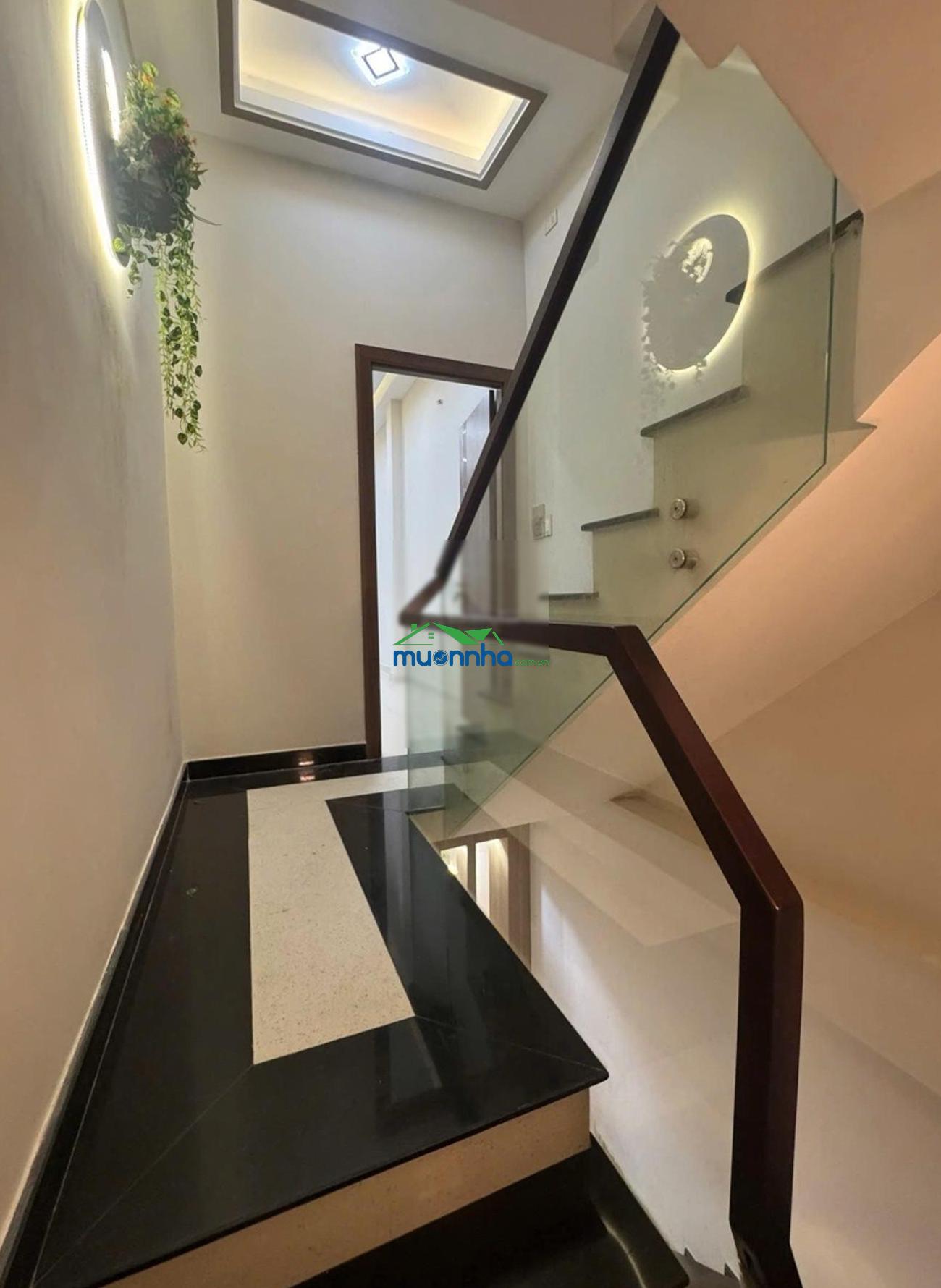 Nhà mới hẻm to ô tô 7 chỗ quay đầu. ngay 3/2 và lãnh binh thăng diện tích 45 mét 4 tầng mới cứng - 2