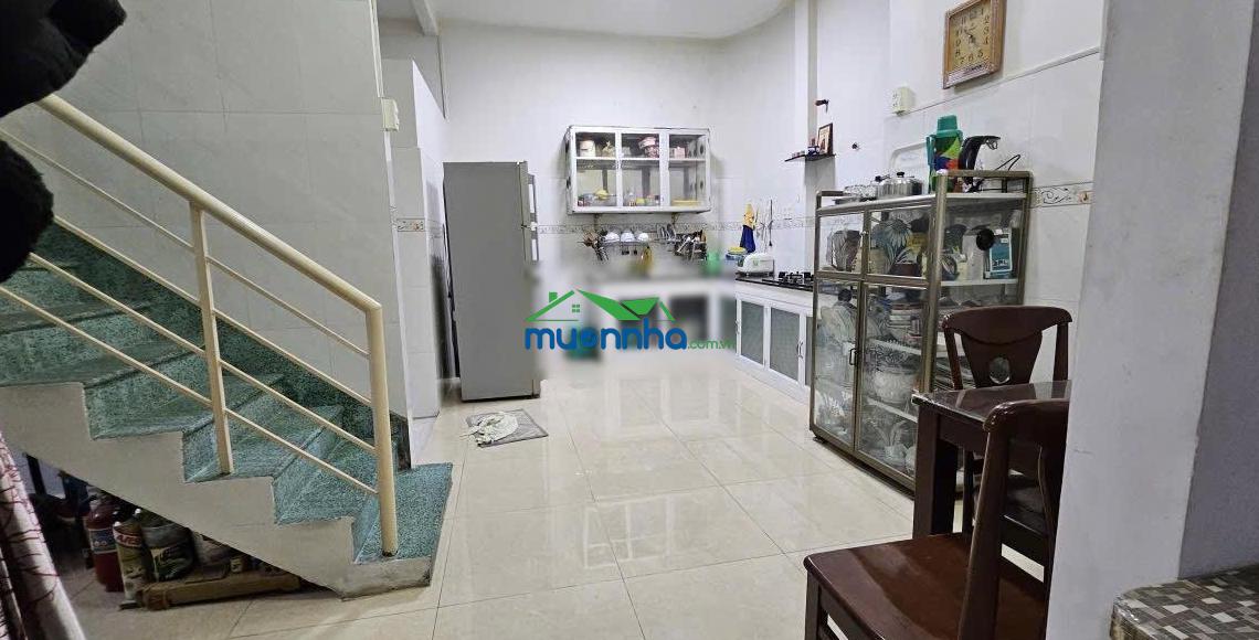 Nhà trung tâm quận 8 - cao xuân dục - 2 tầng ngang 5m8 dài 12m - 5t380 tl - 3