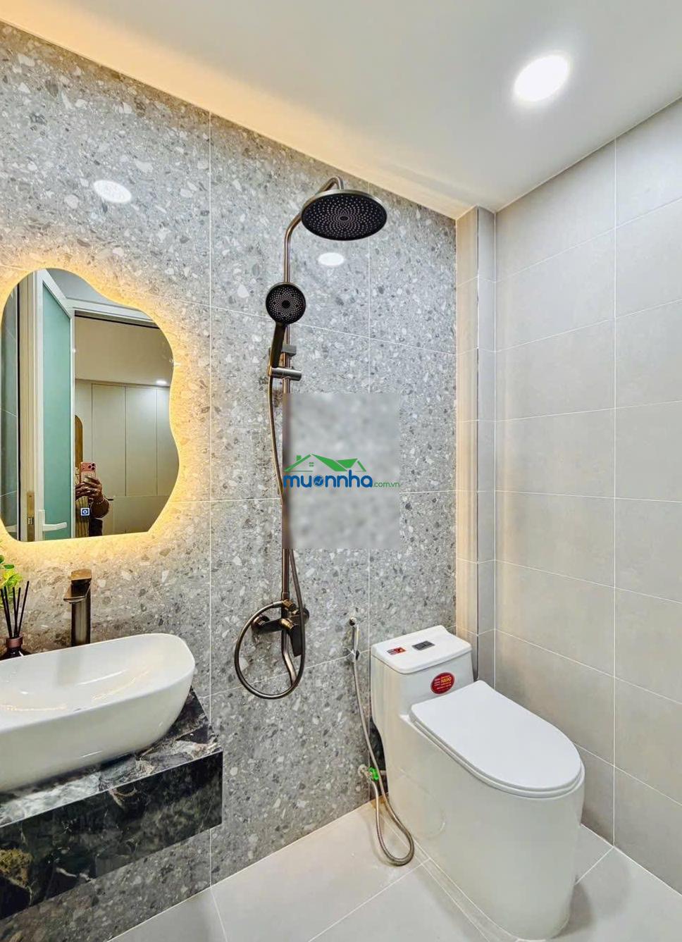Cần bán gấp nhà gò vấp 63m2 giá 2 tỷ 390 triệu đường số 4, phường hạnh thông. ngay công viên gò vấp - 4