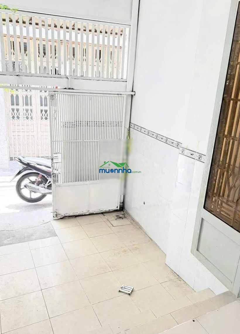 Bán nhà mặt tiền hẻm đoàn văn bơ giá 3 tỷ 990 thương lượng - 2