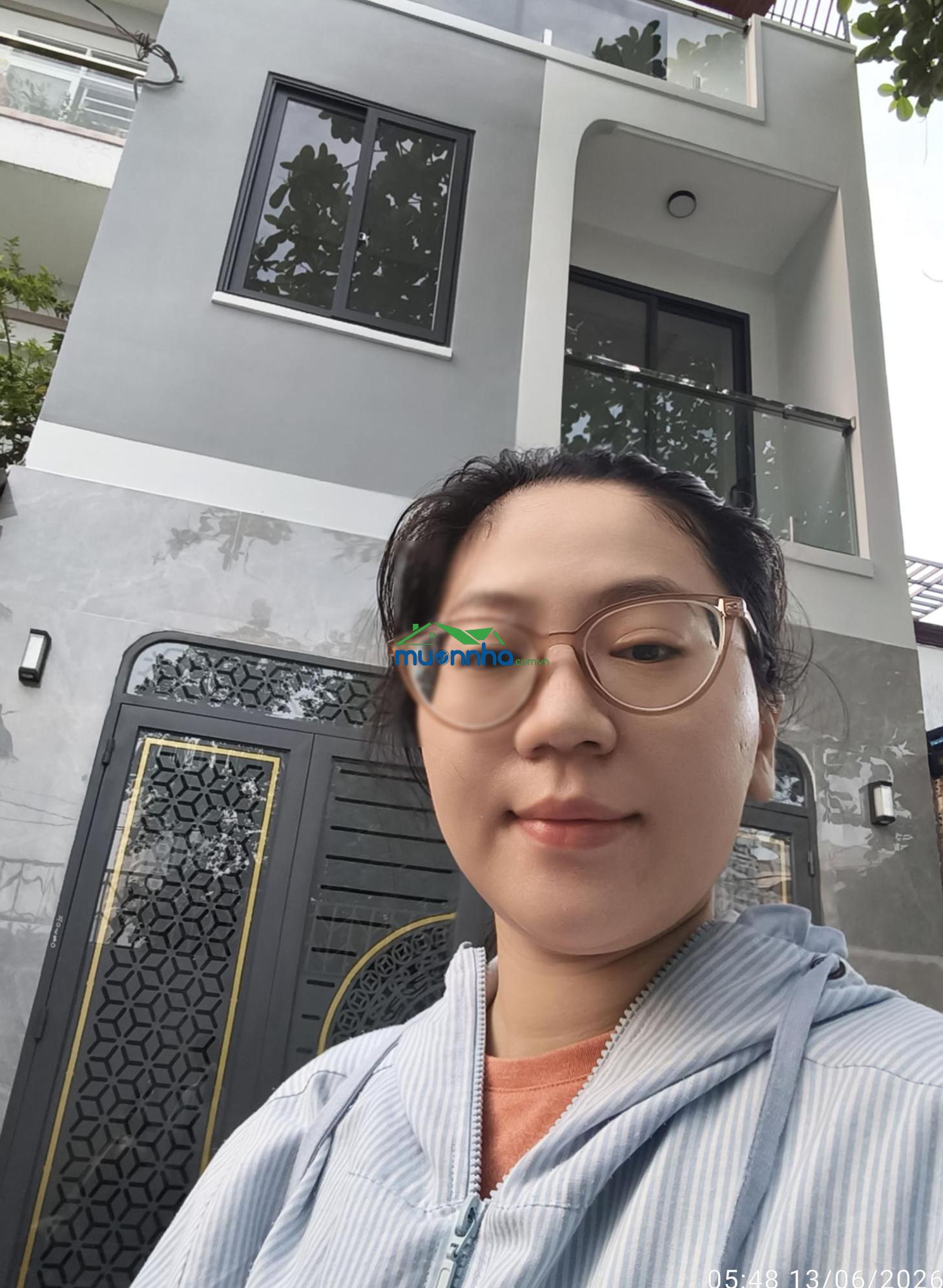 Nhà đẹp lung linh - phạm hùng q8 - ngay cầu chánh hưng - xe hơi đổ cửa - 4 phòng - ngang 4.3m - 2