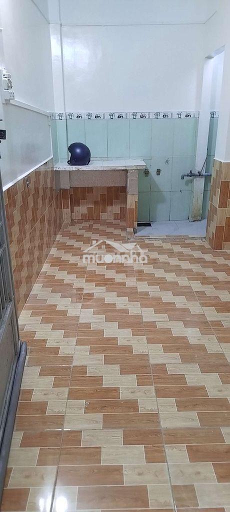 Phòng máy lạnh mát mẻ diện tích 30 mét vuông  gần đường lê trọng tán - 3