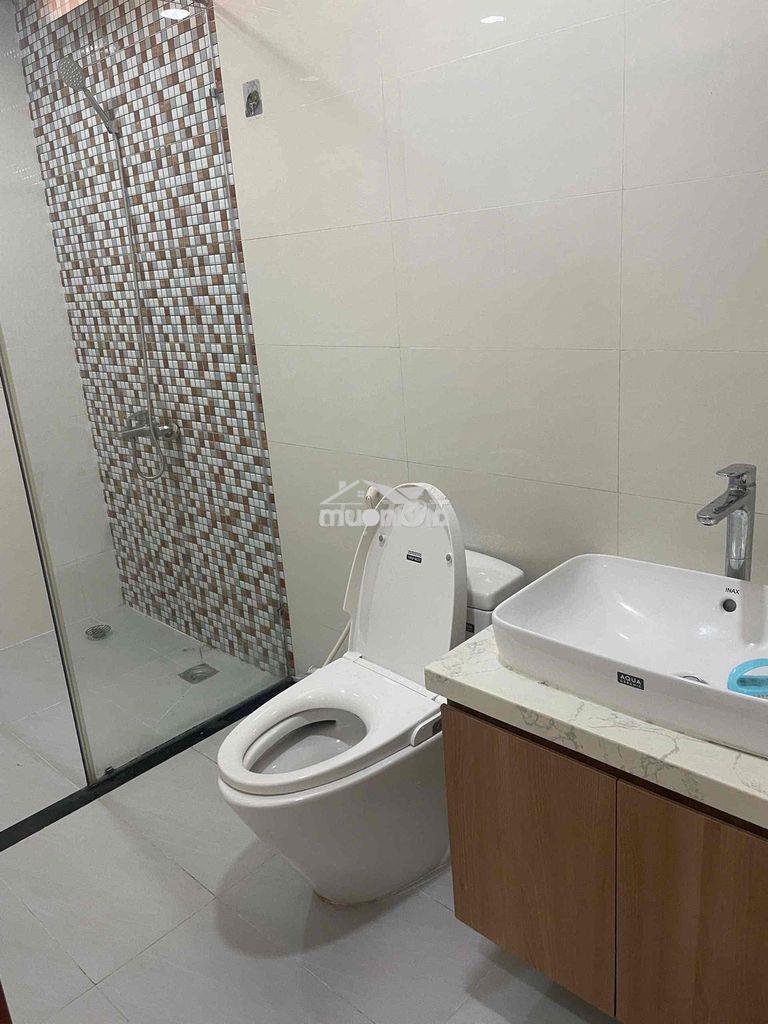 Phòng ban công rộng rãi siêu đẹp siêu hot gần aeonmall đh công thương - 3
