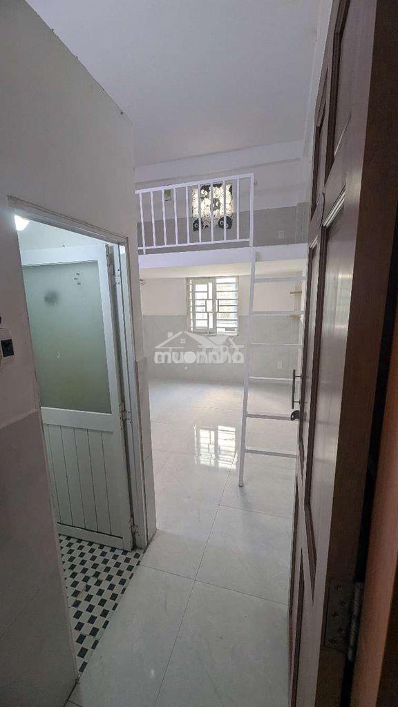 Phòng trọ gác 1m7, dtsd 25m2 giá 3tr8/ tháng. ngay chợ - 2