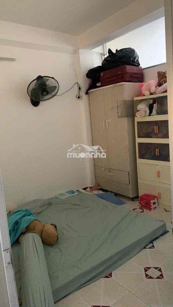 Cần cho thuê chung cư lầu 3, nhận nhà cuối tháng 6 - 2