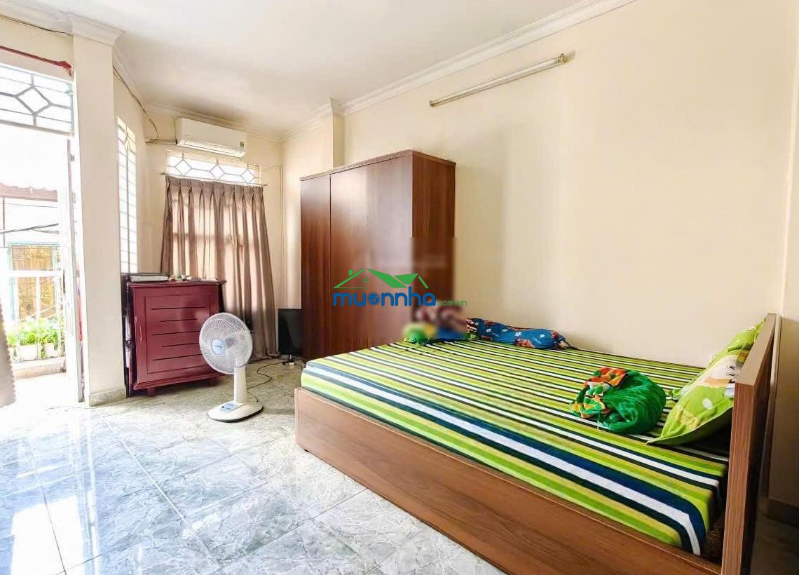Bán nhà ngay aeon tân phú - 52m - ngang 4.2m - sát mặt tiền - giá 5.8 tỷ - 3