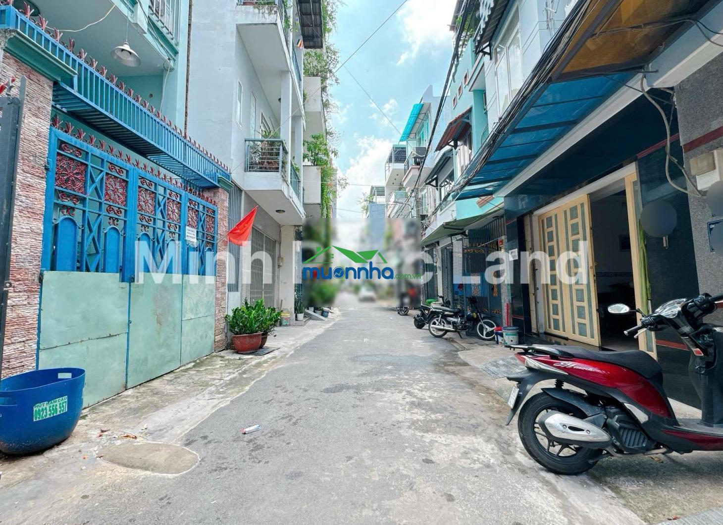 Nhà mặt tiền hẻm đường số 1 lý phục man quận 7 - 4x17,5m - sổ riêng không quy hoạch - 4