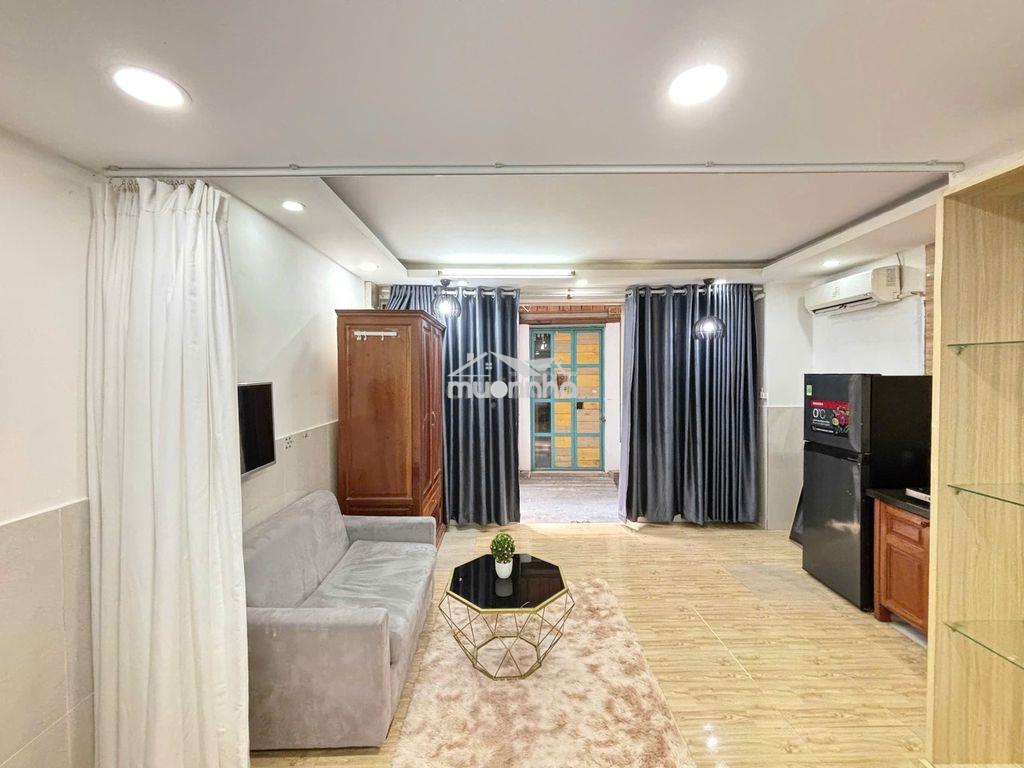 Nhà nguyên căn chính chủ mới gần chợ bàn cờ quận 3 - 4