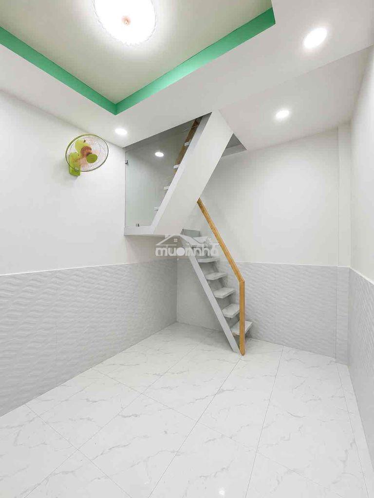 Bán nhà quận 6, phường 11, nguyễn văn luông, 3pn, shr 9 chủ, rẻ 1.65ty - 2