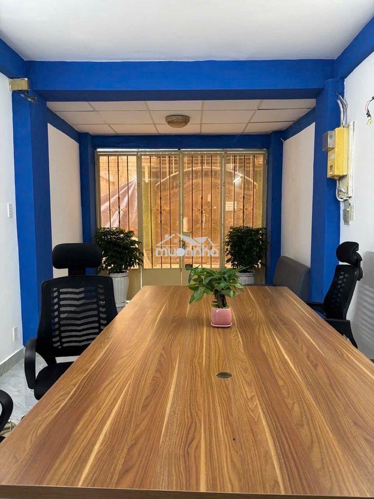 Nhà nguyên căn trần hưng đạo quận 1 - hẻm xe hơi - khu dân