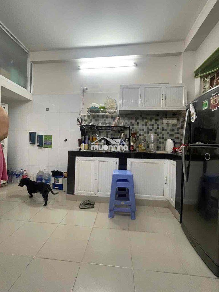 Cho thuê nhà trệt 2 lầu, đường cao thắng p12 quận 10 - 2