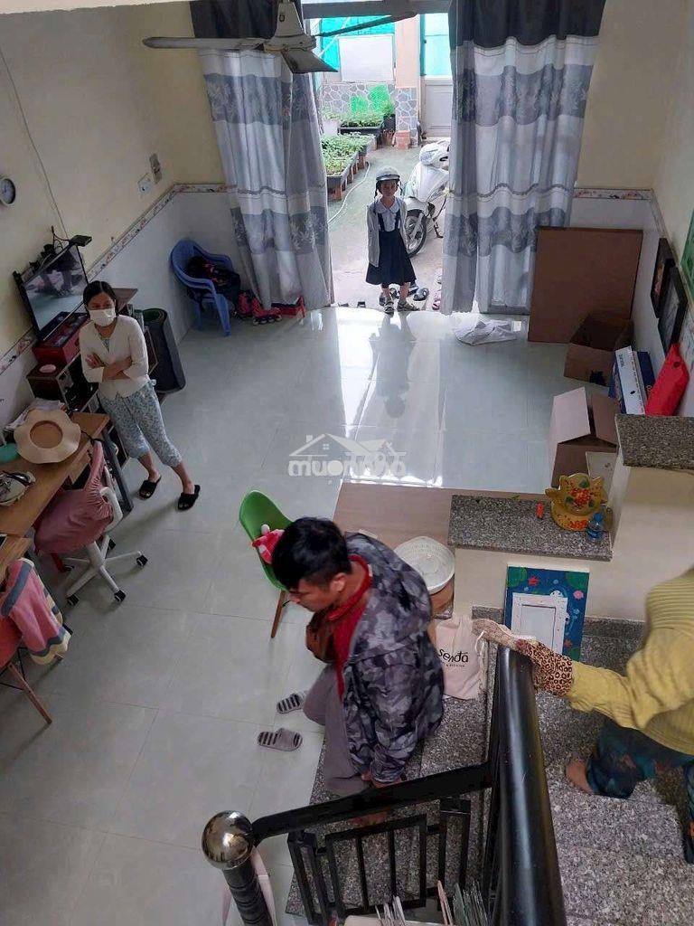 Nhà mặt tiền đs o p9 gò vấp 4x17m lầu 3pn 2wc sân xe hơi - 2