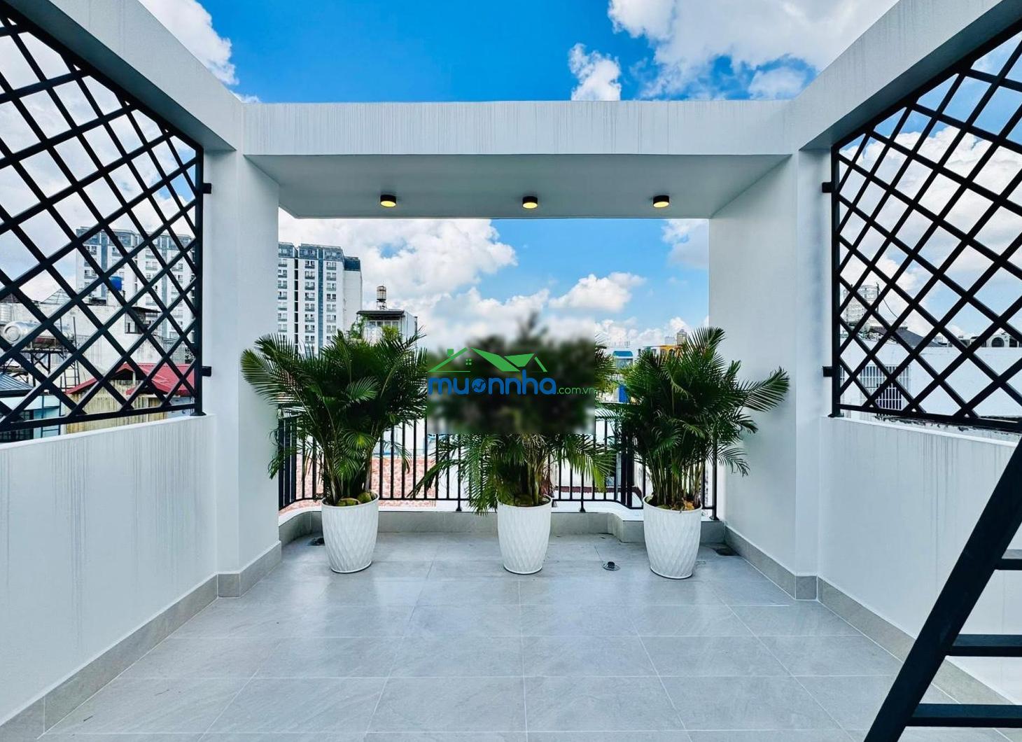 Đường 2 xe ô tô ký con - bến thành - q1, gần ga metro bến thành. 75m2, cho thuê 27tr/tháng