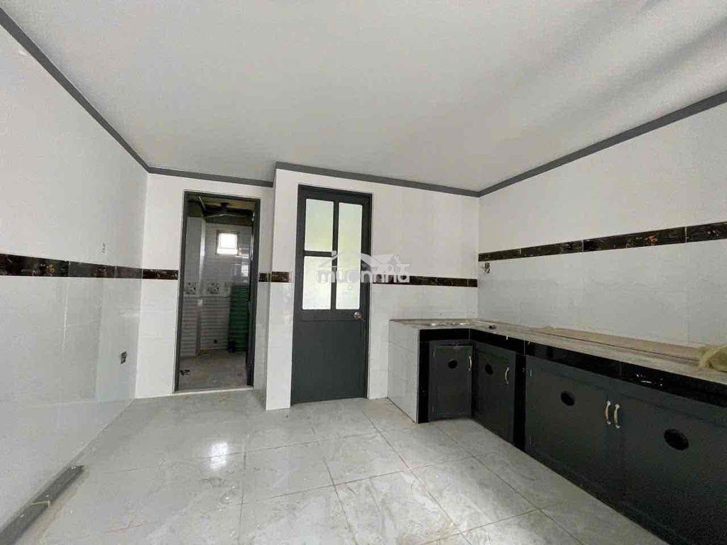 Nhà đang ở cần tiền bán gấp, đã có sổ chính chủ đứng tên - 3