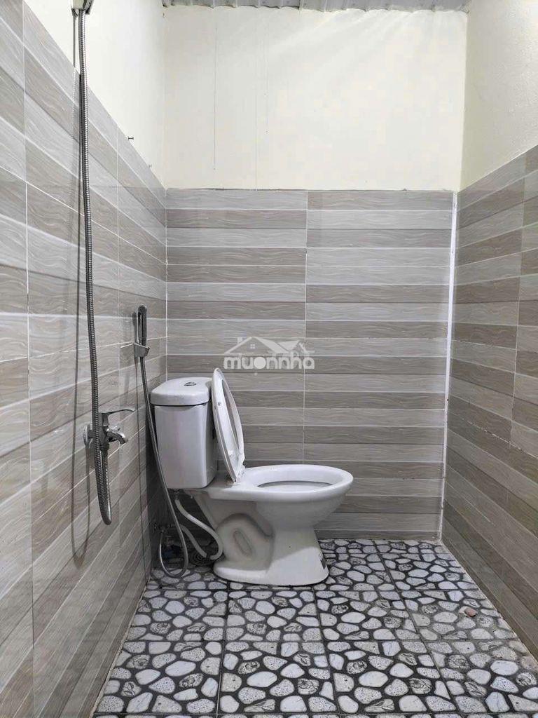 Hàng hiếm có 4t thôi nhà đẹp bình chuẩn nhanh mới còn ạ - 4