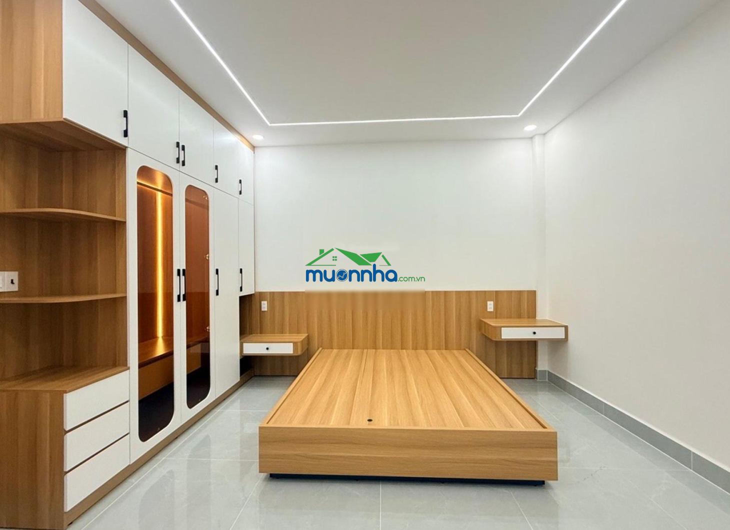 Nhà ngay bốn xã gần đầm sen, có phòng ngủ trệt cho người lớn tuổi, mẹ bỉm sữa có con nhỏ - 4