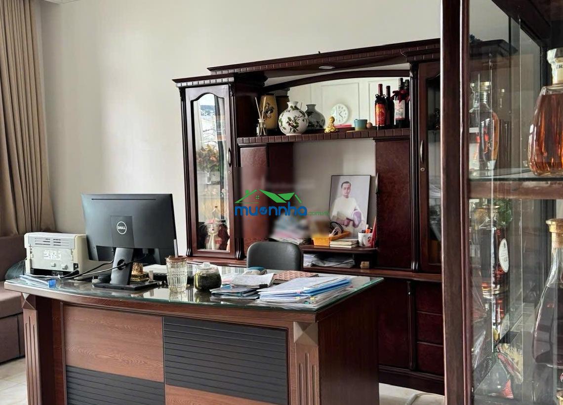 Cần bán căn nhà 1t 2l rất đẹp đường 102 tăng nhơn phú, man thiện đi vào