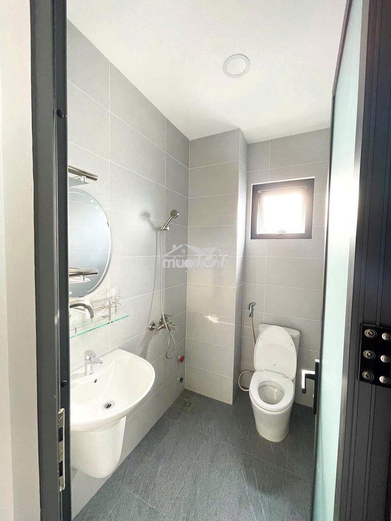 Phong vip sát quận 5 và 1 , 45m2 , giá rẻ , ngay cầu nguyễn văn cừ  - 2