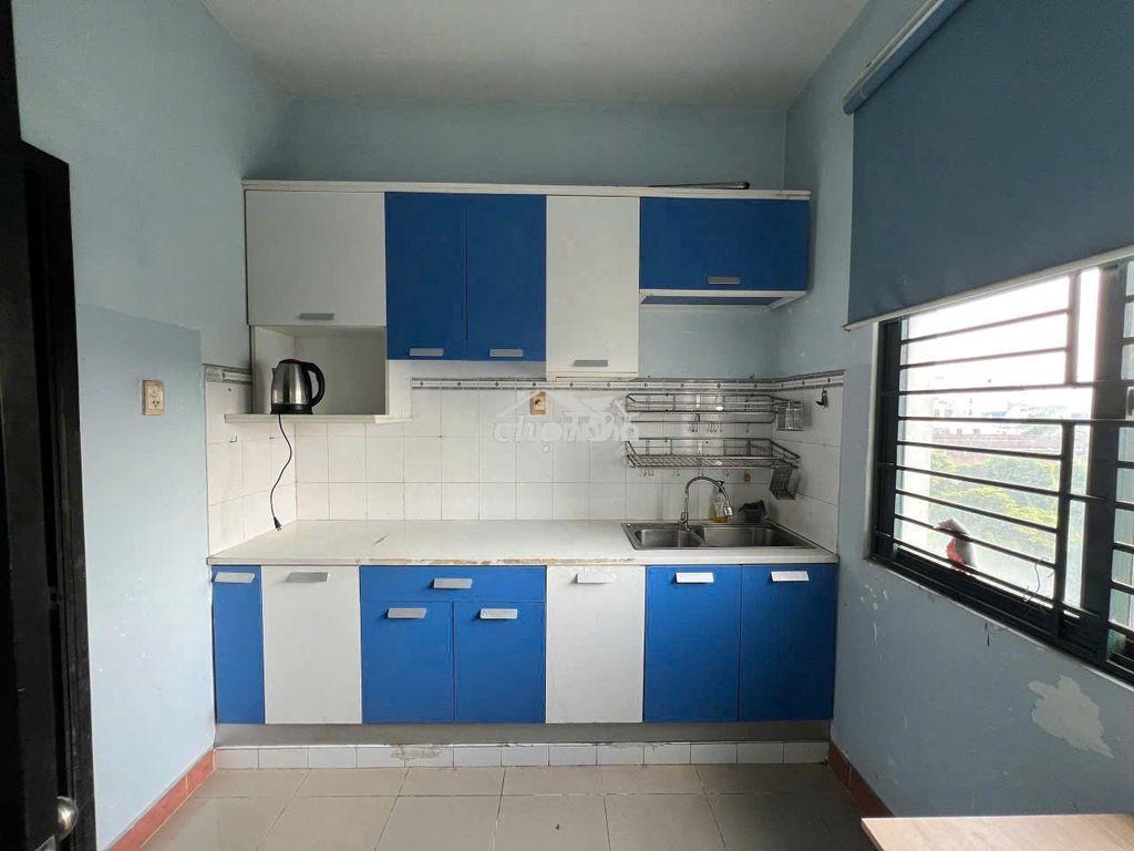 Cho thuê căn hộ cc 312 lạc long quân - 4