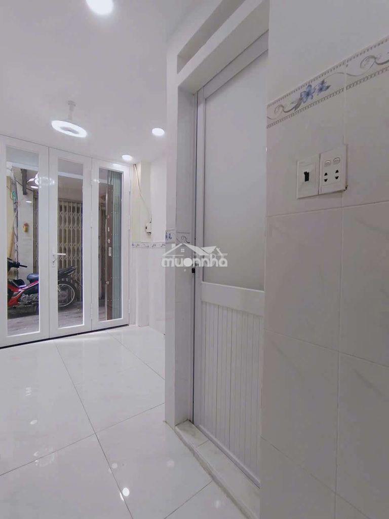 🌹1% anh chị,nhà 3 tầng ngay lê đại hành và nguyễn chí thanh q11 - 4