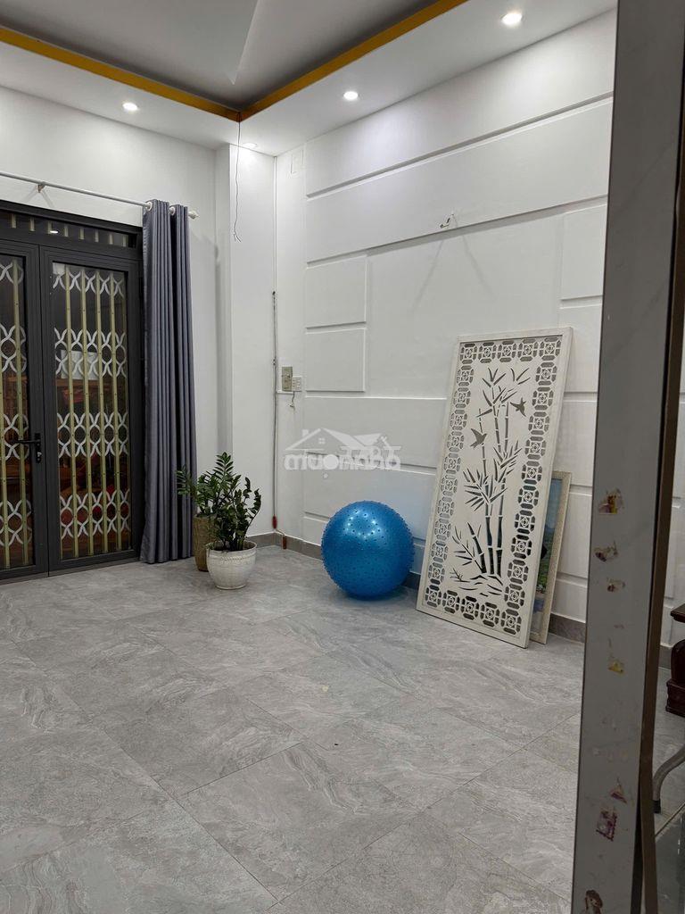 Cho thuê gian góc 2 mặt tiền ưu tiên làm văn phòng - 2