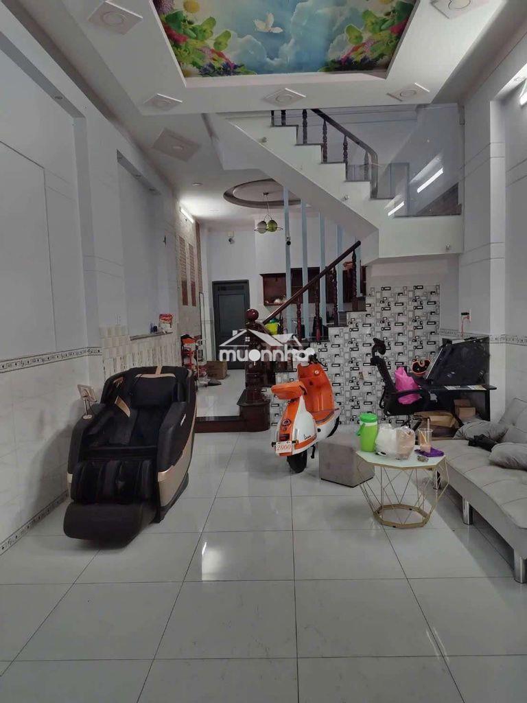Nhà thuê lầu trệt gần trung tâm y tế dĩ an