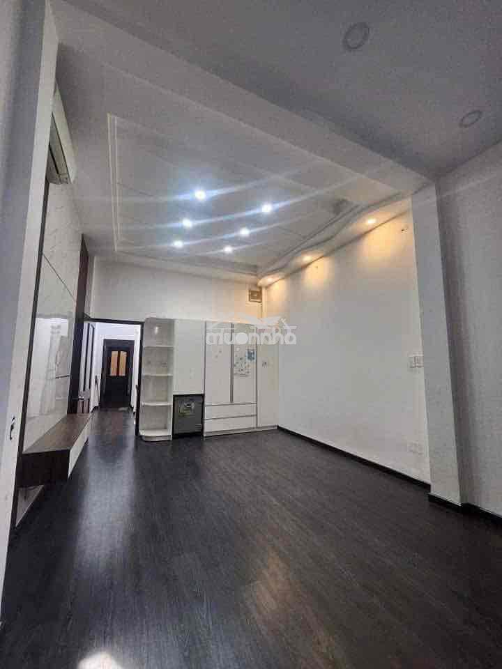 Cho thuê nhà hẻm xe tải đường nguyễn cửu đàm [ 4m x 15m] 2 lầu - 2pn - 4