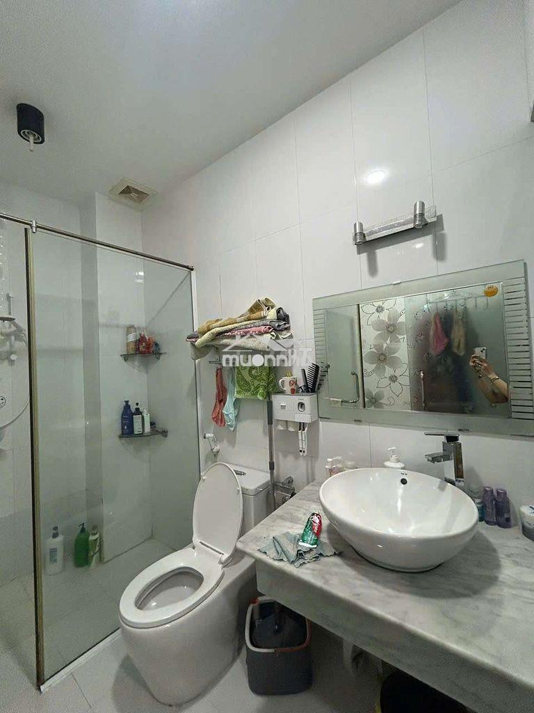 Hơn 10 tỷ - nguyễn trãi - hẻm 6m - 4,5x14,5 - 4 tầng - 10m ra mặt tiền - 3