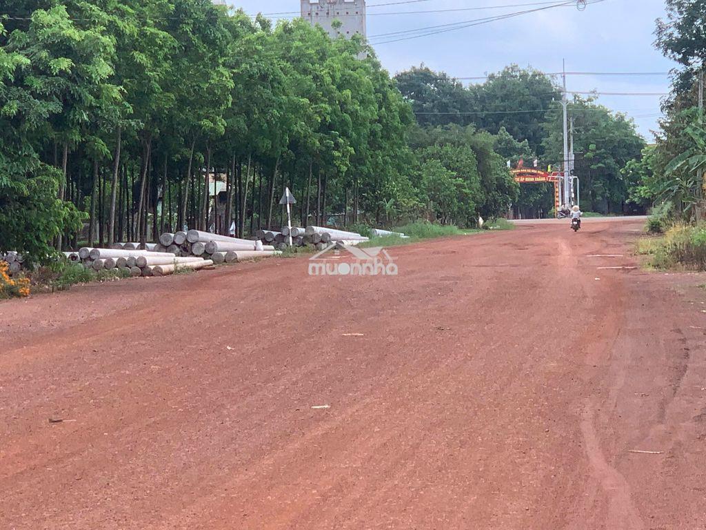 Chỉ 500 triệu có mặt bằng kinh doanh , gần sân golf chơn thành - 2