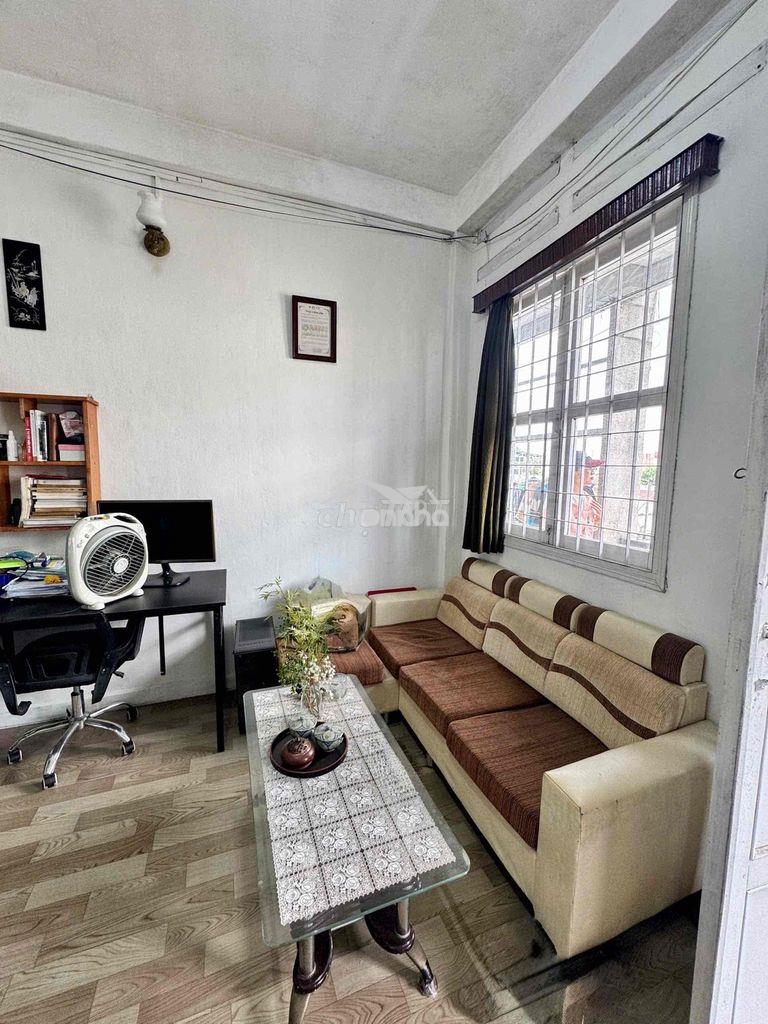 Bán chung cư lạc long quân – quận 11 - giá chỉ 1.95 tỷ 📍 vị trí đẹp n - 2