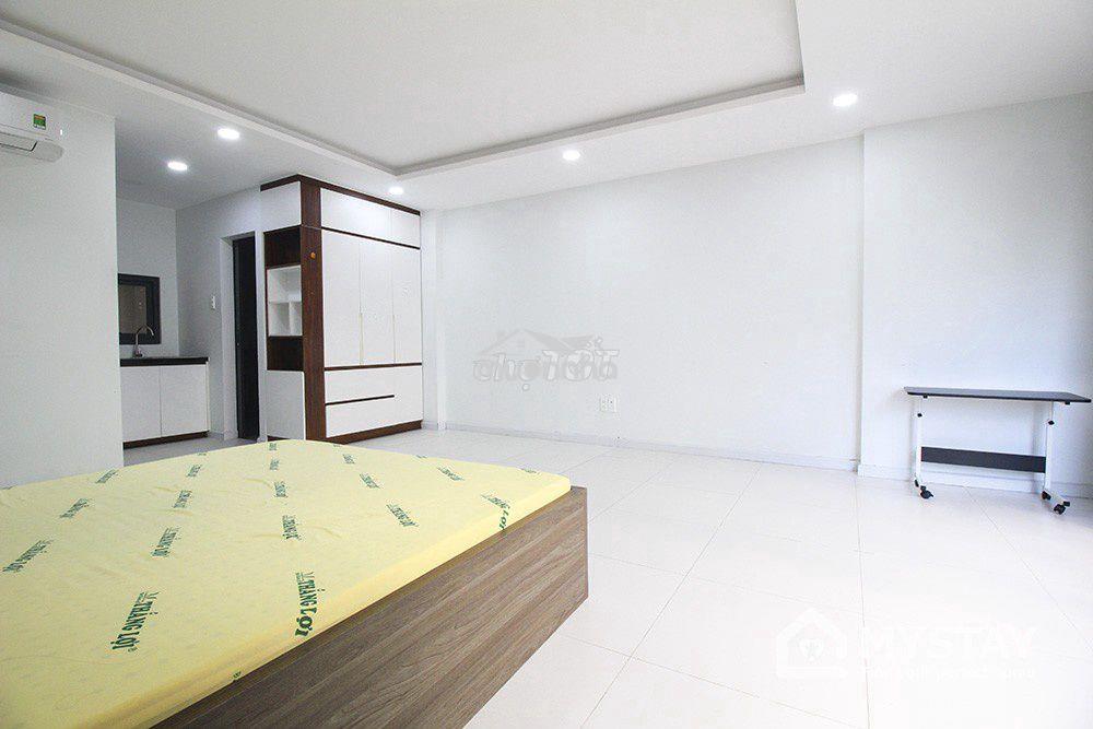 Căn hộ cửa sổ trời thoáng, lầu 1 đường ba vân - trường chinh - 5tr2 - 4
