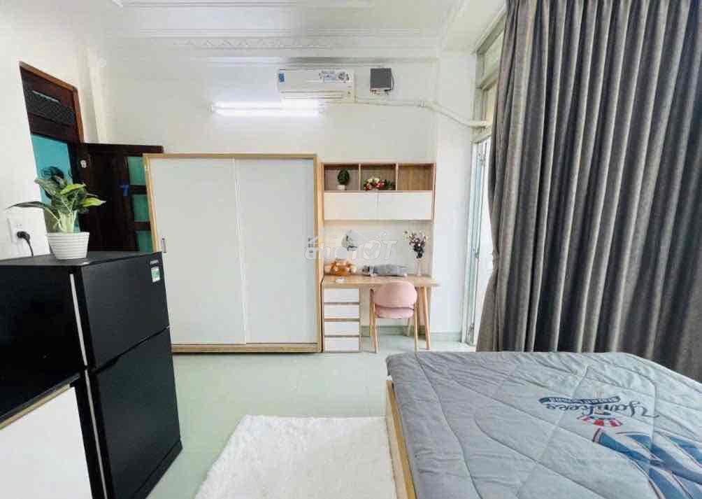 Studio ban công thoáng đẹp full nội thất ngay trung tâm quận 10 - 2