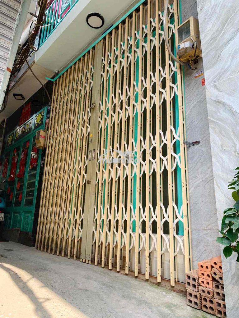 Tôi bán nhà 30 m2, 1 trệt.1 lầu đúc, 2 wc, tuyệt đẹp, quận 7 - 2