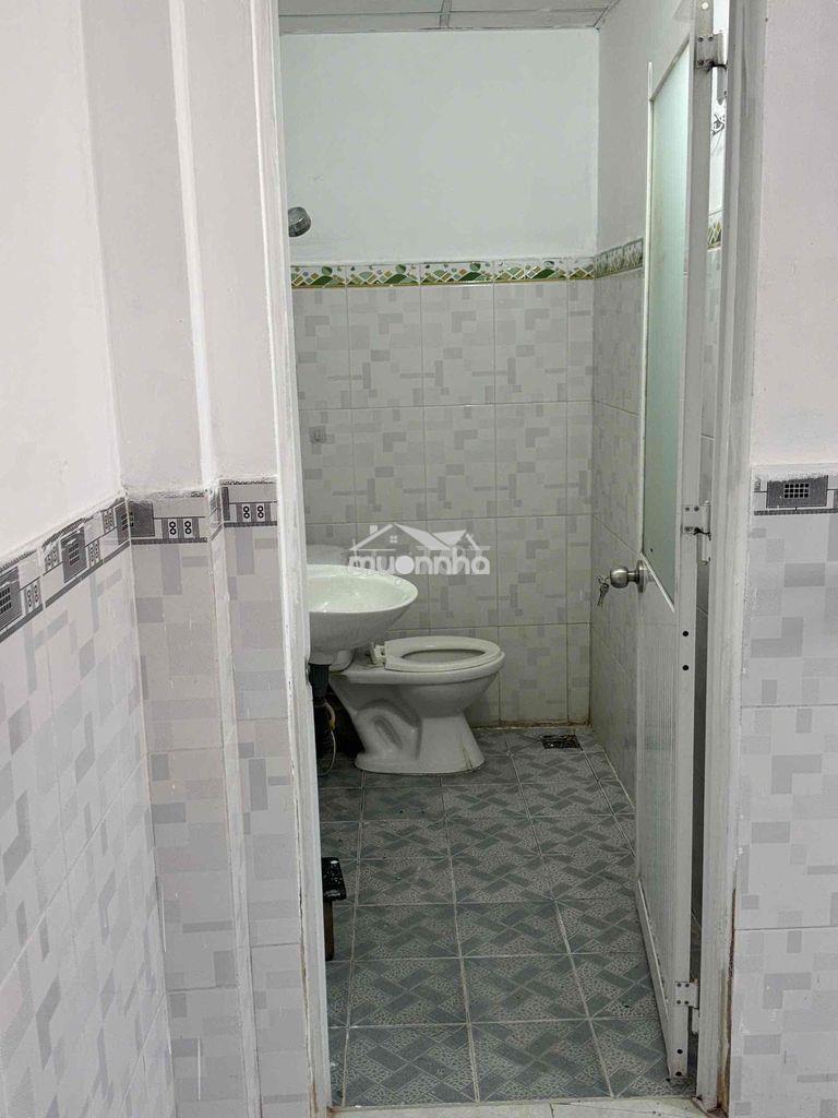 Giảm 300k tháng đầu, nước nóng lạnh, máy lạnh - 3