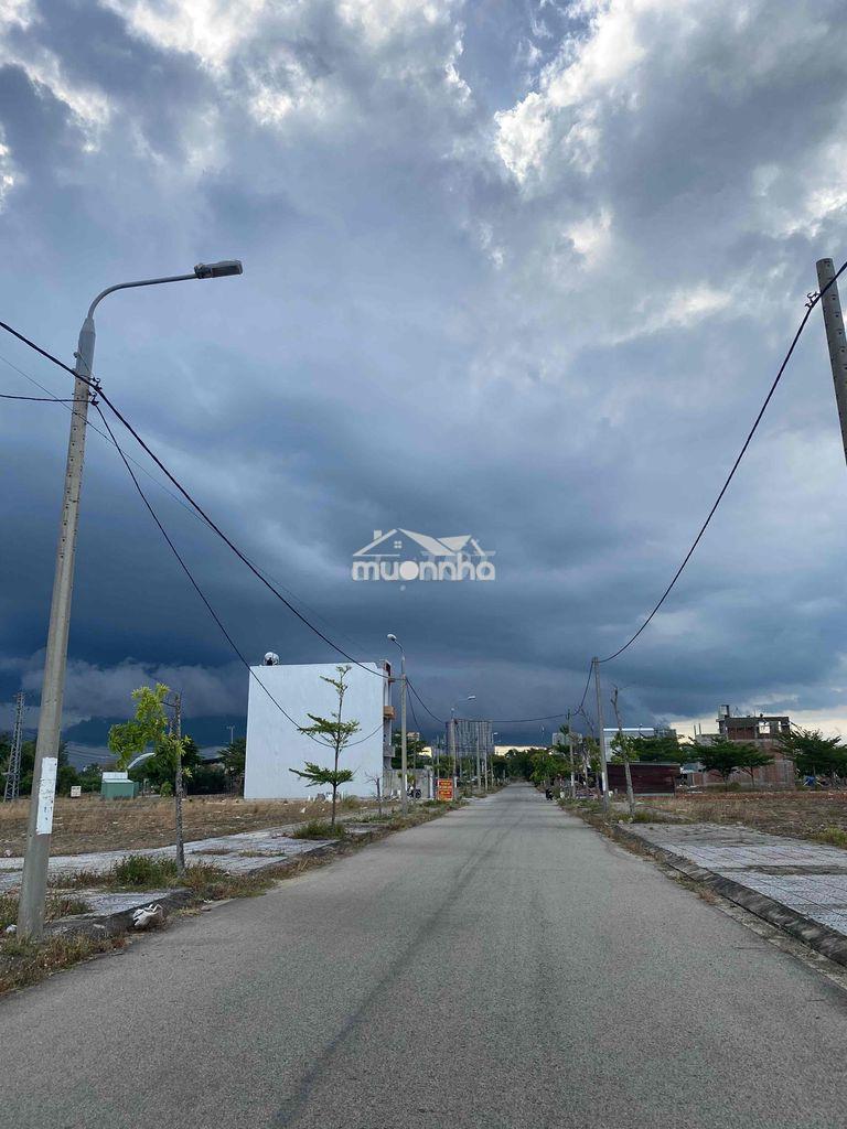 Đất biển khu ngọc dương giá tốt chính chủ - 2