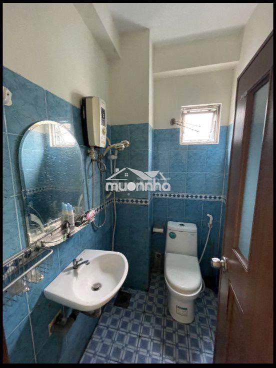 Nhà hẻm xe hơi cao thắng, trệt 2 lầu, 4pn 3wc, 3.3x20m, 18tr - 3