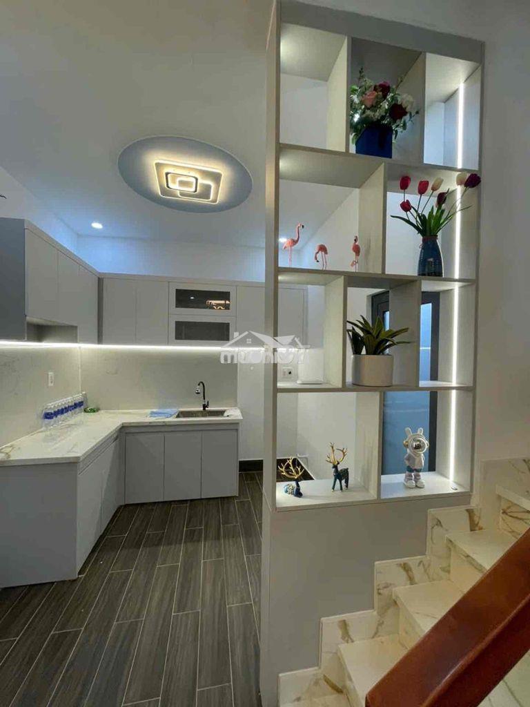 Nhà 2 lầu 4 phòng ngủ lê văn lương ngay cầu ông bốn - 3