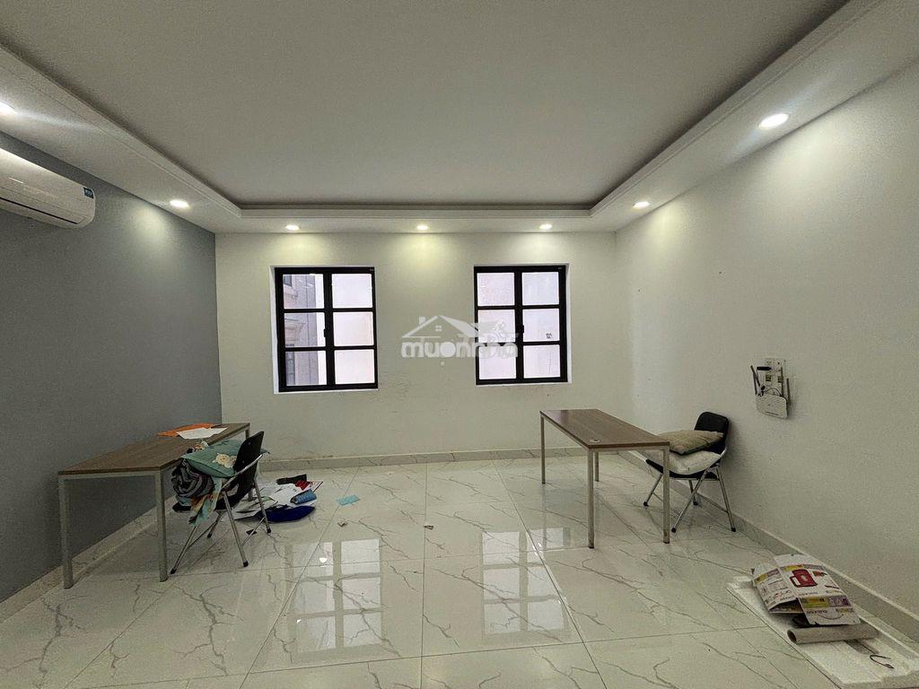 Nguyên lầu văn phòng cityland giá 12tr - có thang máy - 4