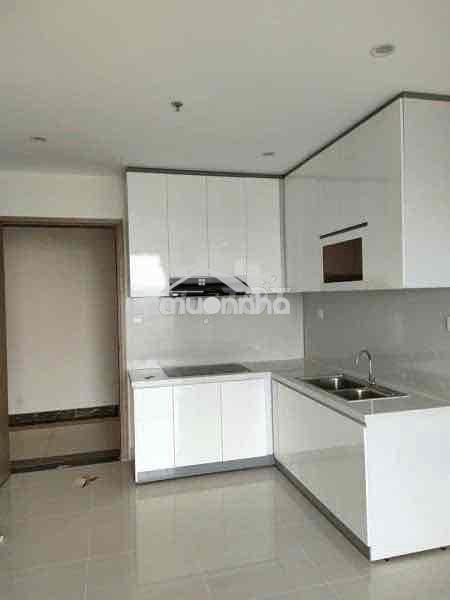 Cần người ở ghép chung cư vinhomes quận 9