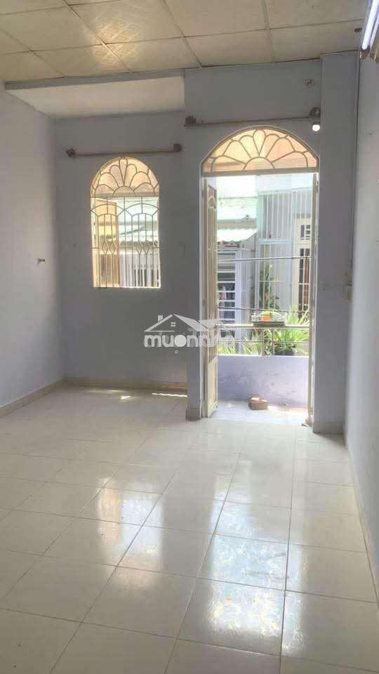 Nhà cho thuê 2 pn.  7,5 triệu  - 2
