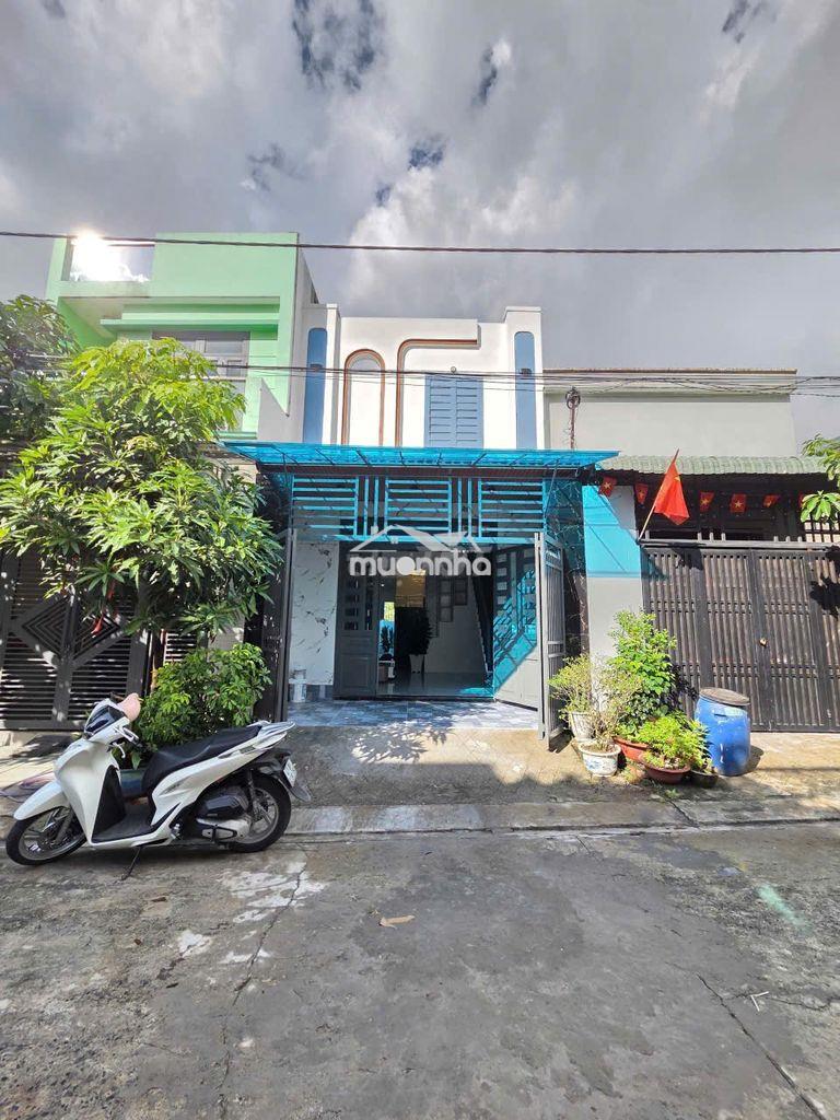 Nhà trệt lửng giá rẻ tân bình- dĩ an