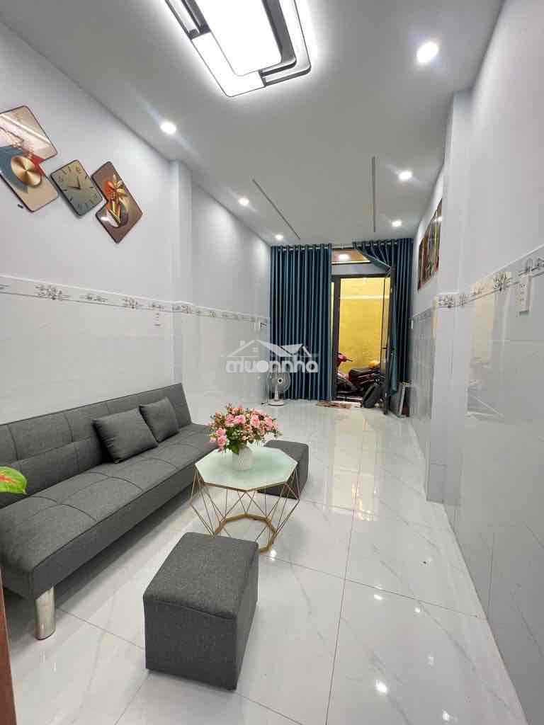 Nhà mới, ko lg qh - cách mạng tháng 8 - 33m2, 2tầng - 3.99tỷ