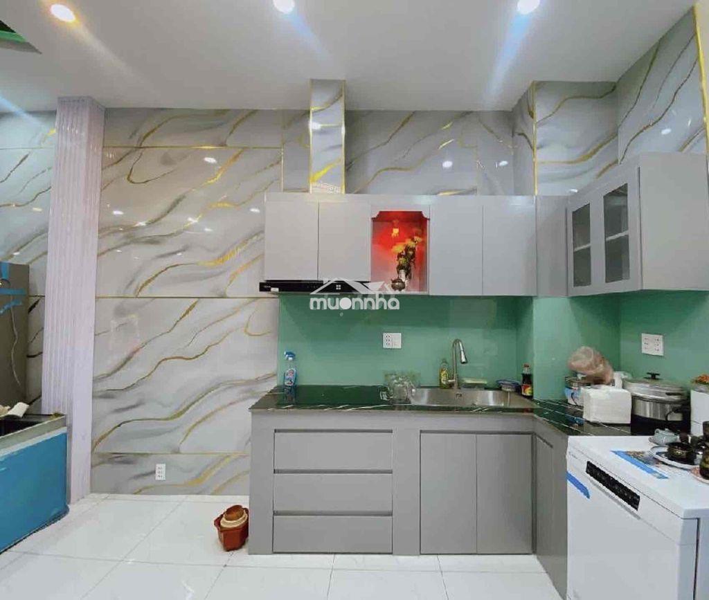 B.án nhà q6 thích hợp kinh doanh buôn bán- 3 tầng s.thuong- hẻm xe hoi - 2