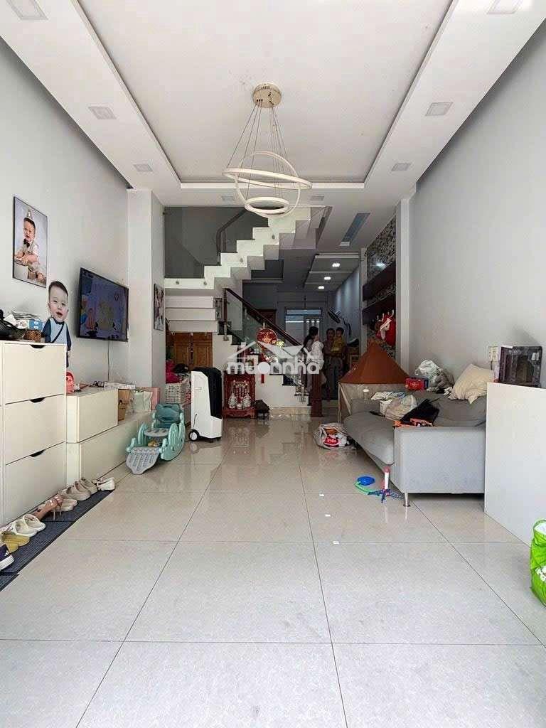 Cần bán gấp nhà đường hậu giang - phú lâm - dt 50m2 4 phòng