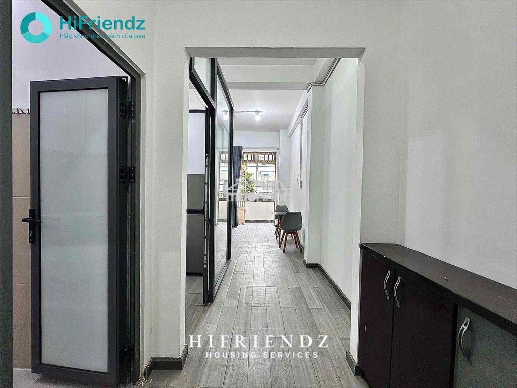 Cho thuê căn hộ 1pn tách bếp - nhà rộng - trần cao - có bancol thoáng - 4