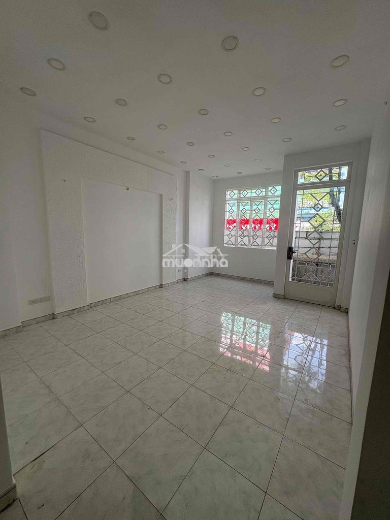 Cho thuê nhà nguyên căn mặt tiền khánh hội quận 4 - 3