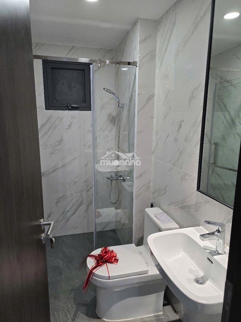 Chính chủ cần bán phú đông sky garden 2pn nhà mới đã có sổ - 2